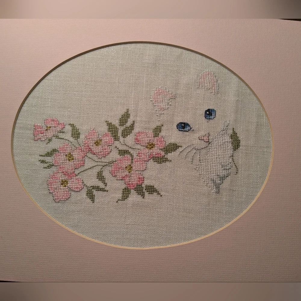 Vintage Cat and Floral Hand Finished Needlepoint Picture Embroidery Special Gift - Picture 3 of 8